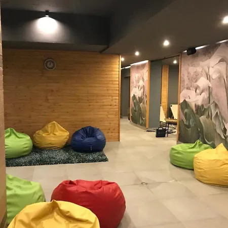 E23 Gardens Hotel apartamentowy Borowec