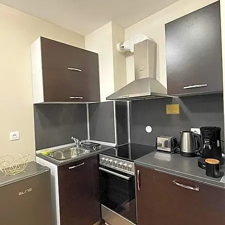 Apartmanhotel E23 Gardens
