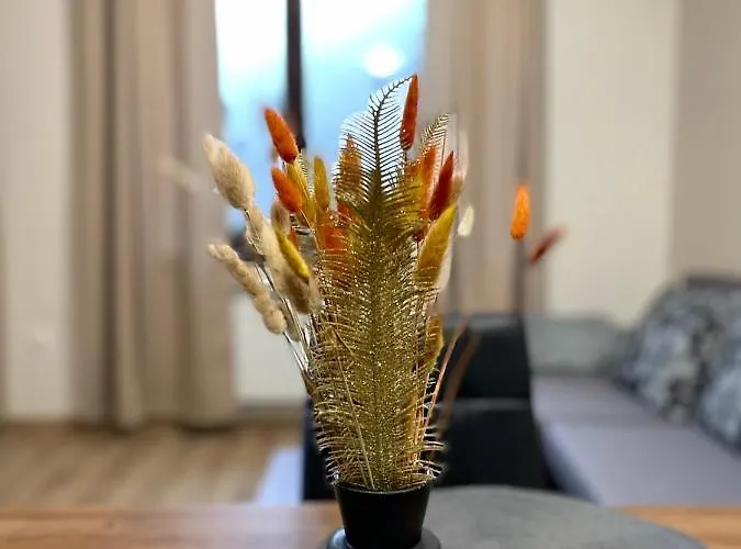 Hotel apartamentowy E23 Gardens Borowec